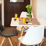 к's Living With Free Parking * Filibe